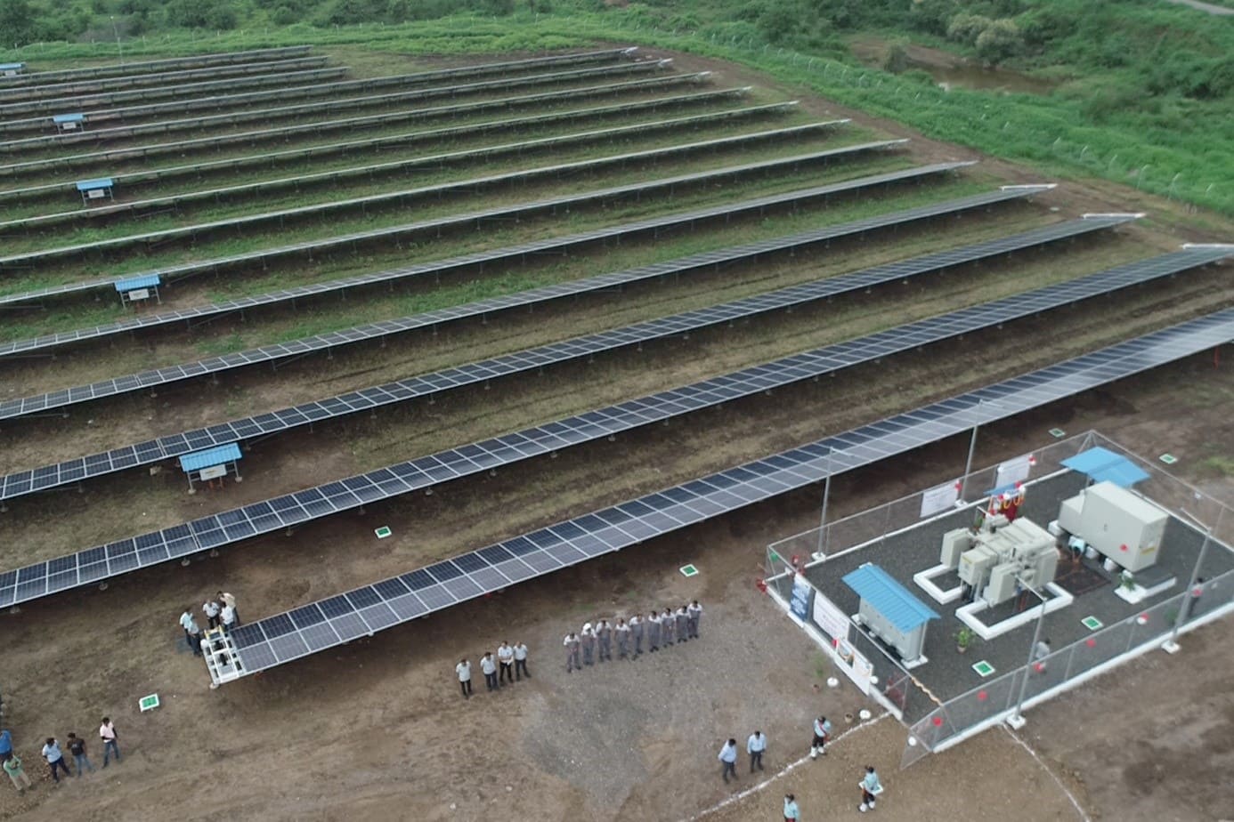 [image]External View of The Amaryllis (Image)